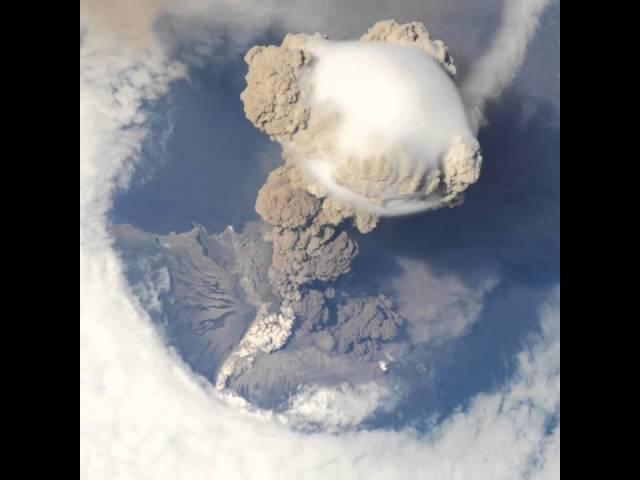 Eruption of Sarychev volcano on the Kuril Islands, Russia