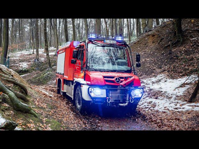 Die Freiwillige Feuerwehr Steinhagen feiert ihren Unimog U 323 als Tanklöschfahrzeug