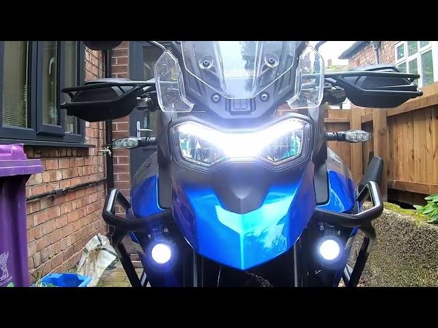 Triumph Tiger 850 Sport - GZCRDZ  10W LED Spotlights + Thunderbox