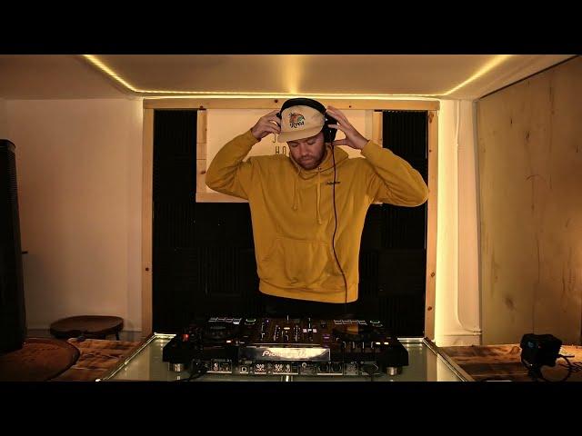 The Stache House Studio - Taylor Pierce Live Set