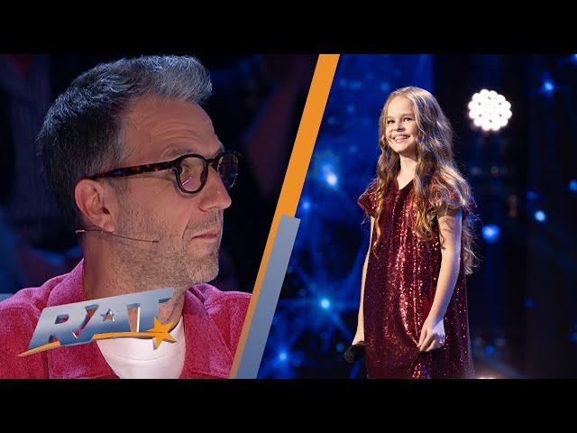 Rebeca Rizea, fetița cu timbrul regretatei Mădălina Manole | Românii Au Talent S14