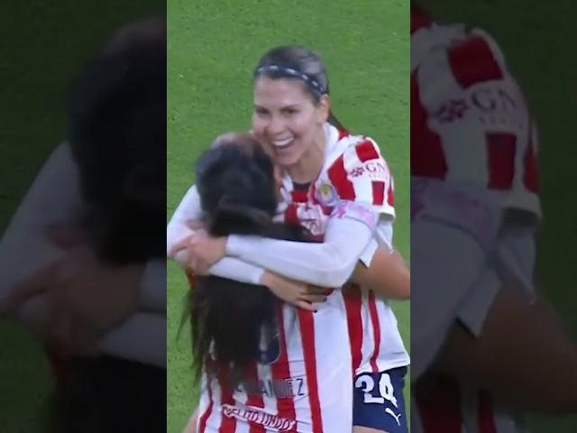 ¡DOMINADAS Y GOL! | Gran definición de Alicia Cervantes