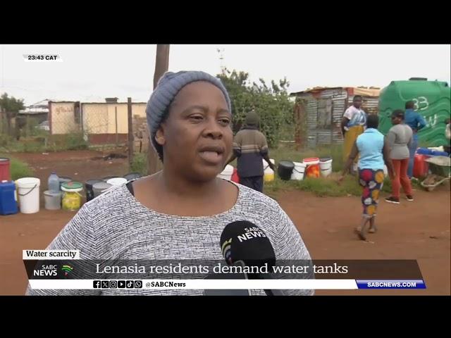 Lenasia residents demand water tanks