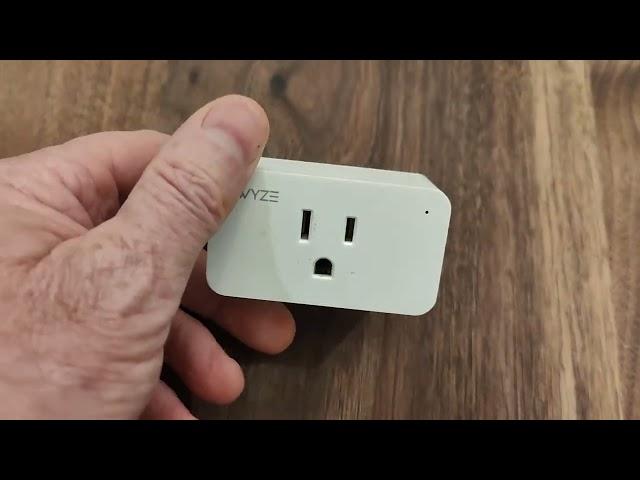 Wyze Plug, 2 4GHz WiFi Smart Plug, Works with Alexa, Google Assistant Review