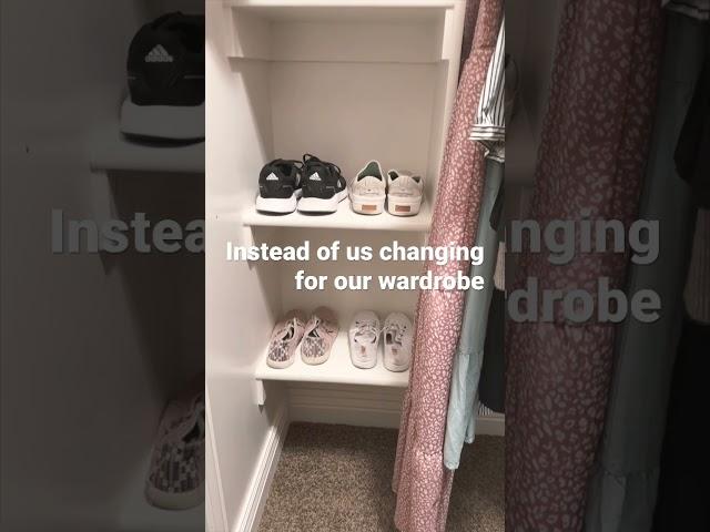 Boost your confidence decluttering your closet!