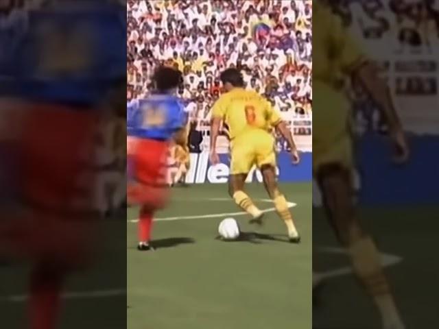 Gheorghe Hagi ultimate goal#goal#goat#hagi#romania#soccer#football#fyp#trending#viral#shorts#trend