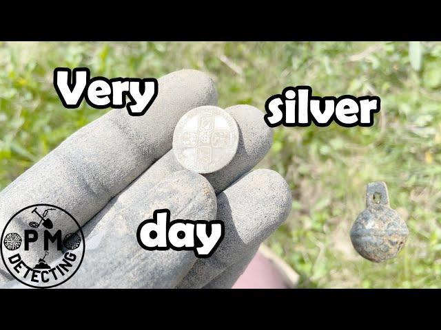 Silver hat-trick and rare relic  | Metal detecting UK | Minelab Equinox 800