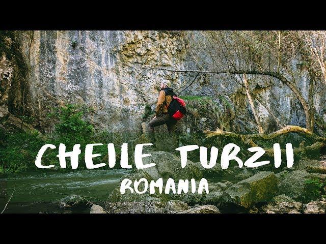 Walking through Cheile Turzii | Turda Gorge - Romania