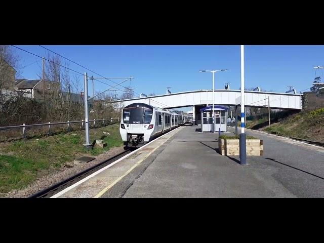 717007 departs Platform 1 at Bowes Park, 19.03.2022