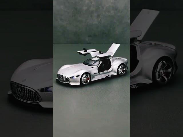 The same Mercedes-Benz AMG Vision-GT as Batman is so handsome!