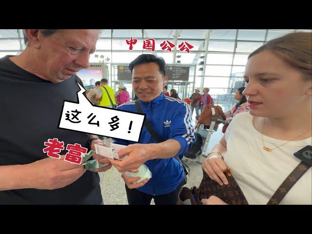 My Italian Dad leave China: I’ll come back soon! 意大利老爸雖然第三次來中國,但還是舍不得,感覺住不夠!