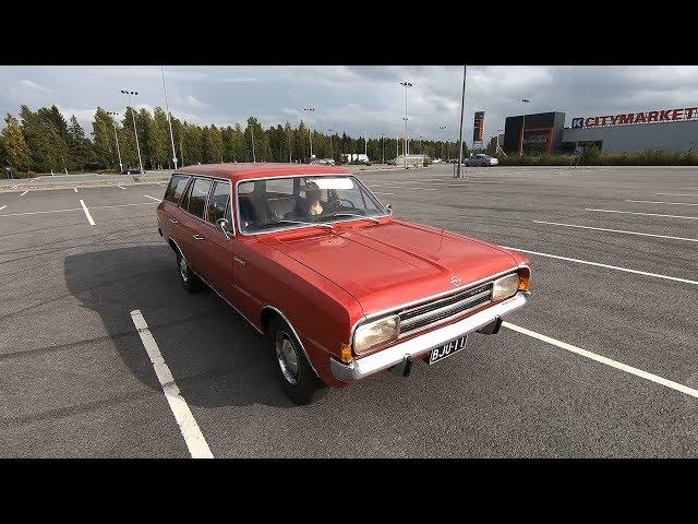 1967 Opel Rekord C Caravan 1900 L DeLuxe Overview Classic Restoration Museoajoneuvo