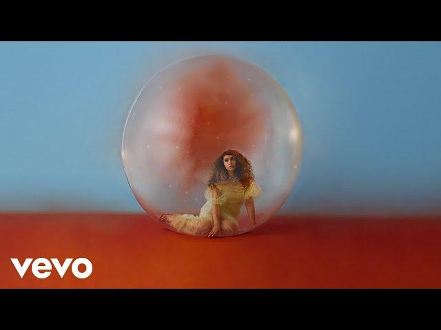 Alessia Cara - Fishbowl (Lyric Video)