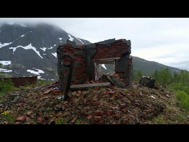 Поход на заброшенную базу военно-морского флота в Хибинах