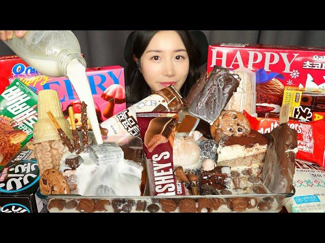 ALL THE SWEET DESSERT IS HERE CHOCOLATE SNACKS ASMR EATING SOUNDS MUKBANG