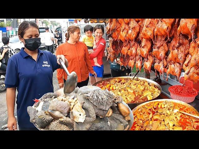 Best Street Food of Cambodia in Phnom Penh - Roast Ducks, Cow Intestine Soup & More