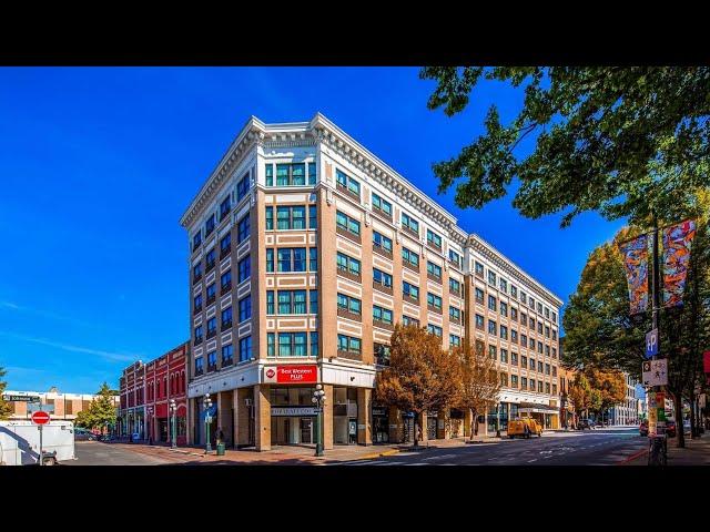 BEST WESTERN PLUS Carlton Plaza Hotel, Victoria, Canada | Best Travel Plan