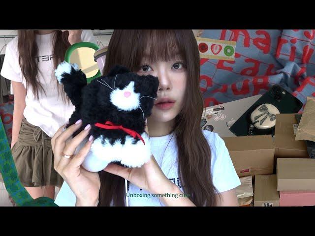 unboxing 오늘만을 기다렸다 • • • 요즘 구매한 귀여운 것들 13가지 택배깡 ⋆˚｡ ⋆ ୨୧˚ ( 졸귀가방 • 스커트 • 인테리어 • 폰꾸 • 문구 • 선물추천 )