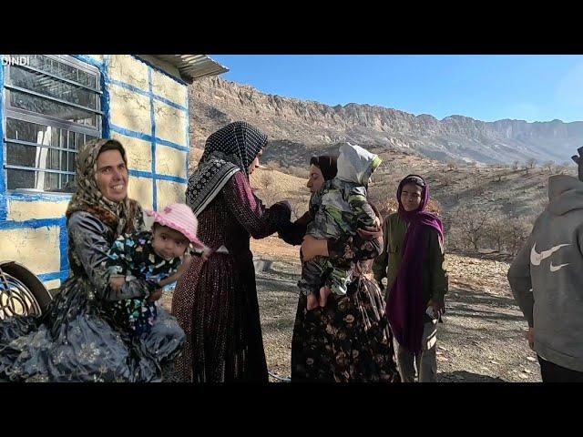 "Winter trip among the mountains: the meeting of Delgarm Azam's family with his sister Fariba ️️"