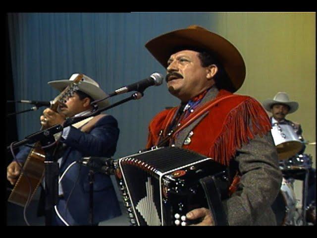 Los Cadetes de Linares de Lupe Tijerina - "Dos coronas a mi madre" y "Despedida con mariachi"