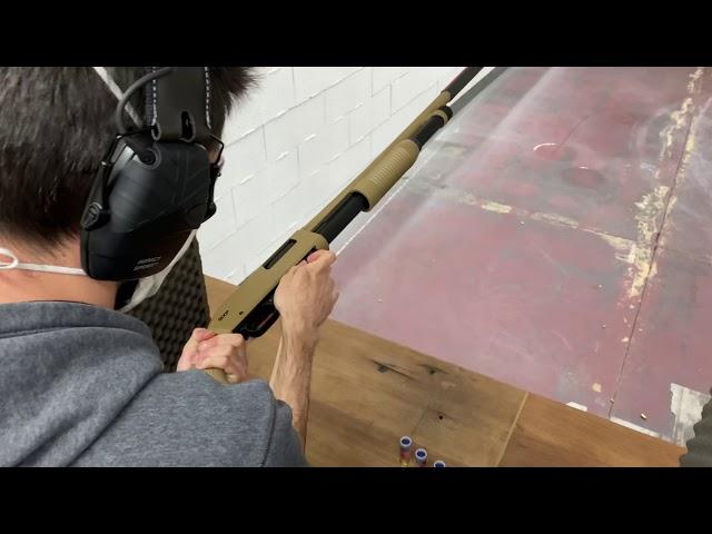 On essaye le fusil à pompe Winchester SXP calibre 12