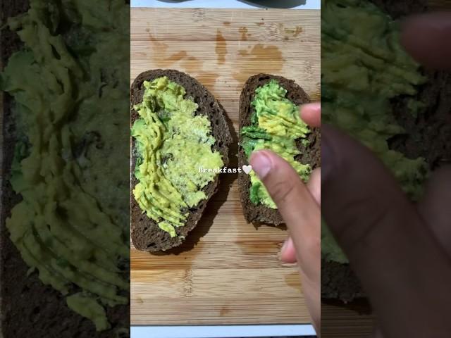 Breakfast toast #foryou #healthy #avocado #veggies #live #vegan