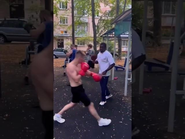 искусство защиты Сайд степ старая школа бокса  #boxing#бокс#спорт