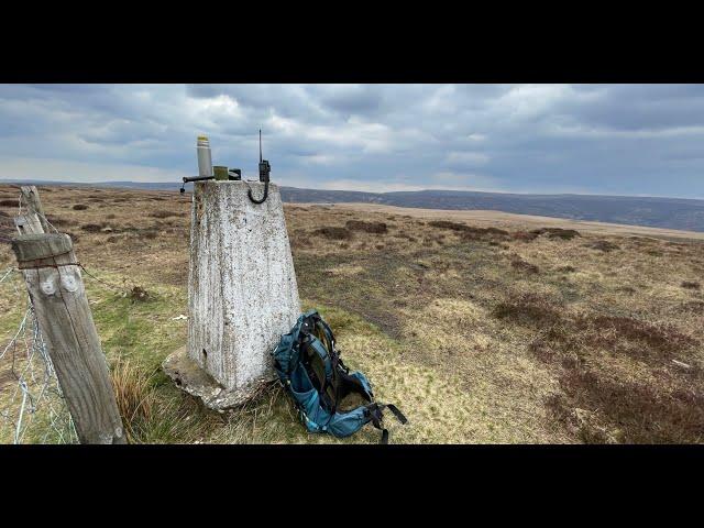 Dead Edge End, Britland Edge Hill, B24H Liberator, 2 Ethel's, 1 Trig, 1 Wreck