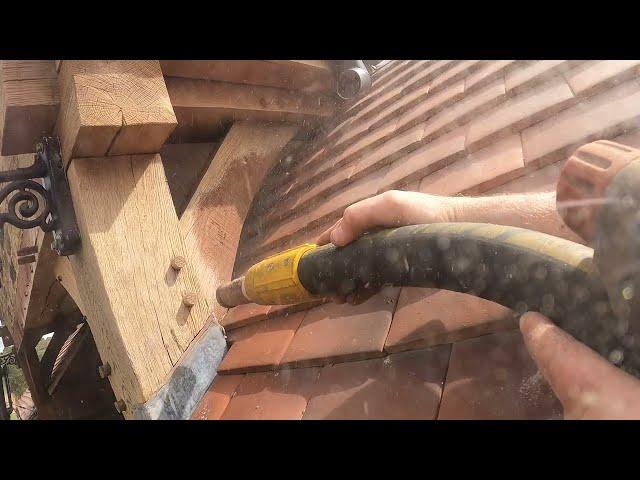 Sandblasting oak beams