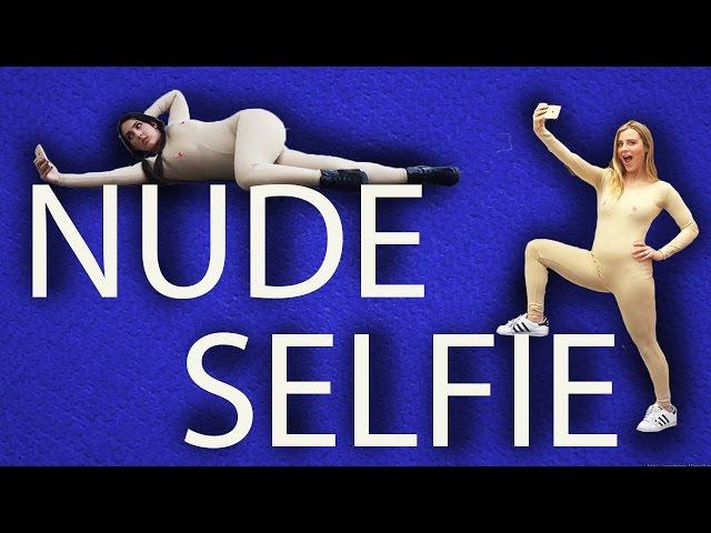 HOW TO TAKE A NUDE SELFIE