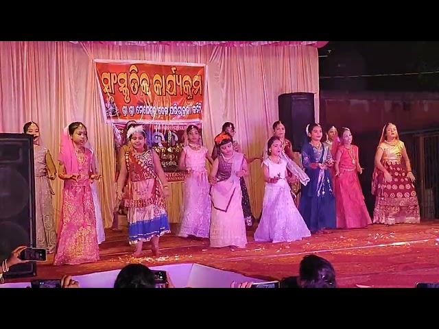 Mahashivratri Dance by Amrita at #megheswar temple #mahashivratri #saikalasansad#kidsdance #2024