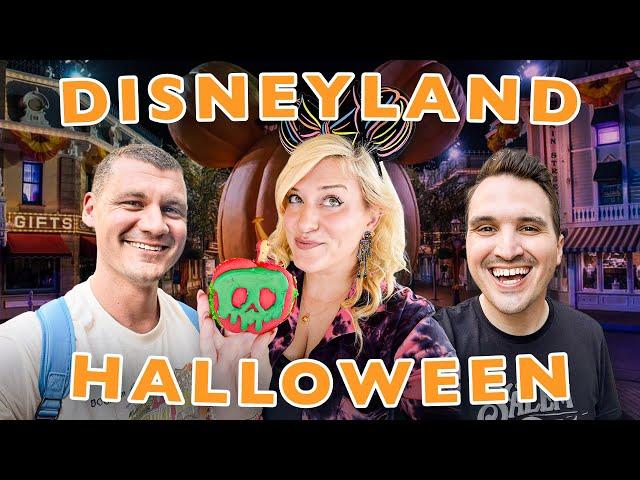 Disneyland Halloween Is AMAZING (Even Without Oogie Boogie Bash) | Haunted Mansion, Cars Land Snacks