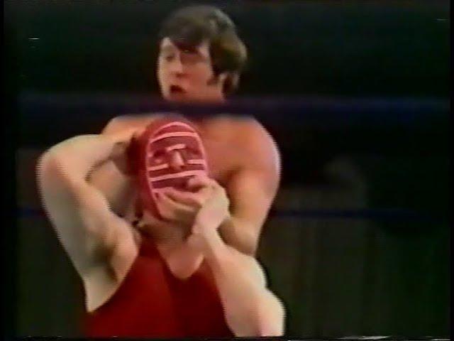 Kendo Nagasaki vs Roy St Clair WOS 1970's Wrestling