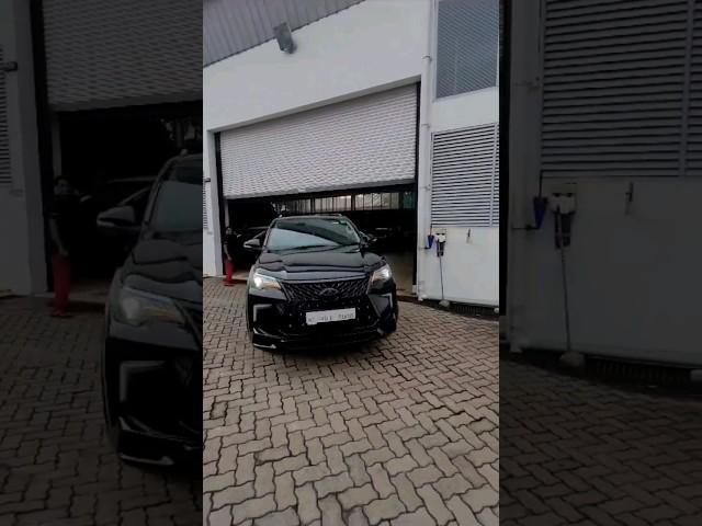 Fortuner Modified with Lexus Grille, Spoilers and Full Black theme| New Toyota Fortuner| Customised