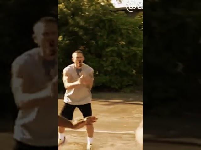 Shameless: Kevin basketball scene