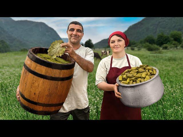 Minced Meat In Grape Leaves! Everyone's Favorite Dish Is Dolma!