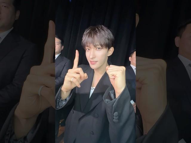#THUNDER ️ with 든든한 경호팀 시즌 7 #도겸 #DK #SEVENTEEN #세븐틴 #HAPPY_BURSTDAY #SVT_THUNDER