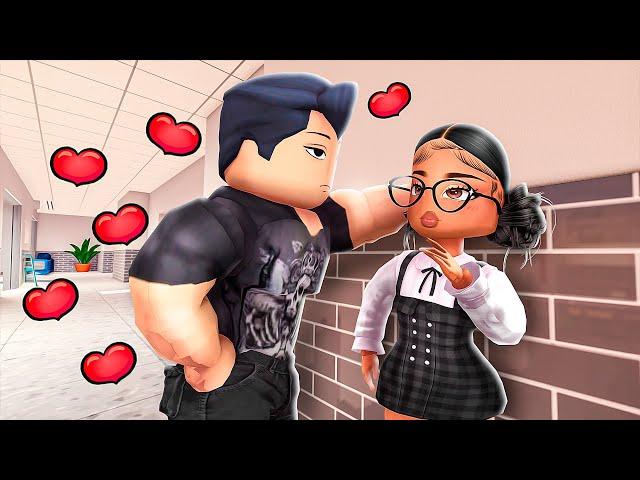 POPULAR GUY FALLS IN LOVE WITH A NERD (Berry Avenue)