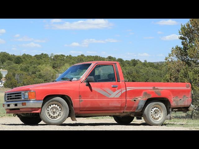 Building The ULTIMATE Turbo Sleeper Toyota Hilux In 10 Minutes (Full Time Lapse)