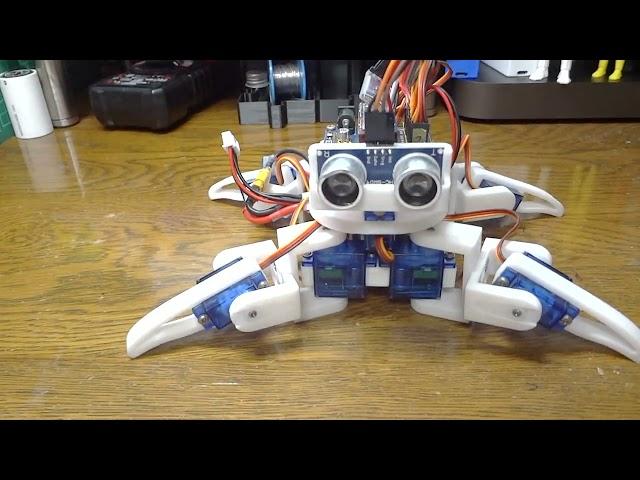 【Arduino】4-legged walking robot + Bluetooth module(HC-06/HC-05) Test