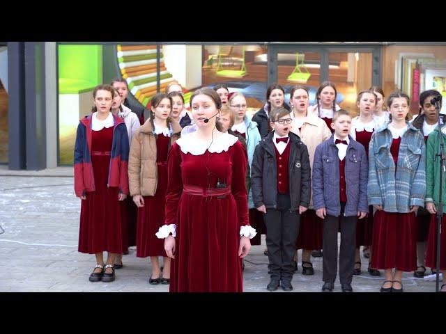 "Крылатые качели", муз. Евгения Крылатова, сл. Юрия Энтина