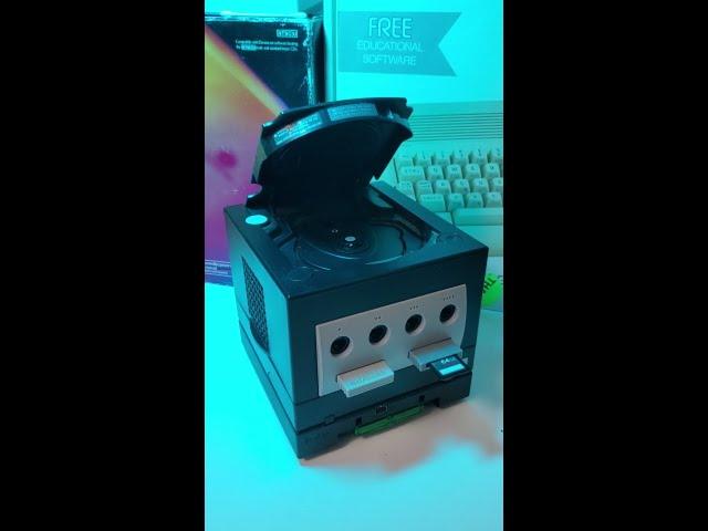 You Should Add a Raspberry Pi to Your Gamecube! #shorts