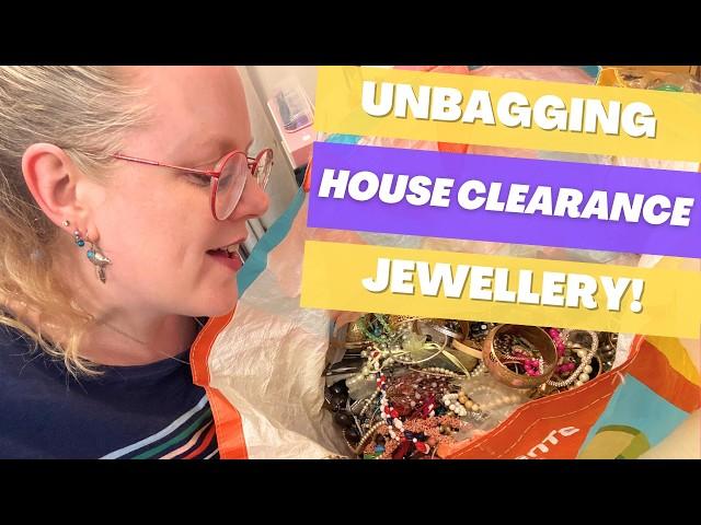 He Offered Me The Whole Bag For £15! Unbagging 7lbs of House Clearance Vintage Jewellery!