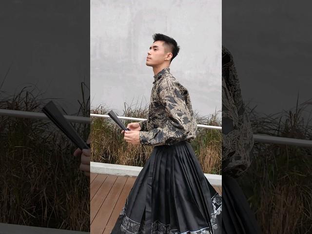 中国古代朝代汉服传统服饰 马面裙 男装马面裙穿搭配搭 汉服风 Guys look great in the #MamianSkirt #OOTD #HanfuStyle #ChineseFashion