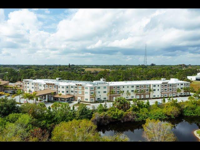 Assisted Living in Stuart, FL | Discovery Village at Stuart