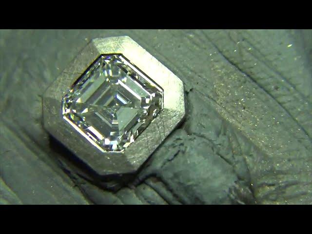 HOW TO SET AN OCTAGONAL DIAMOND IN 18KT WHITEGOLD - THE DIAMOND SETTER