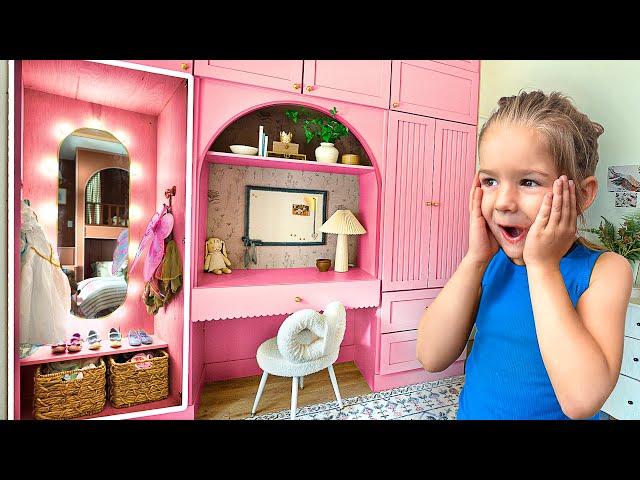 Building My Daughter a Built-in PRINCES Dress-up Cabinet Desk