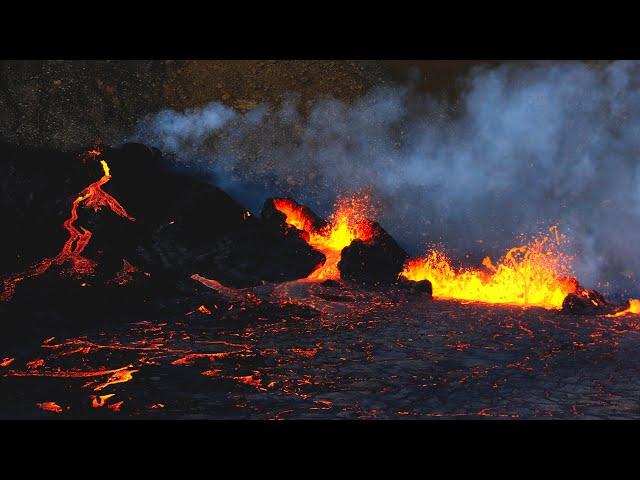 Iceland Volcano Eruption 2022 - The beginning - First Day 4k with sound