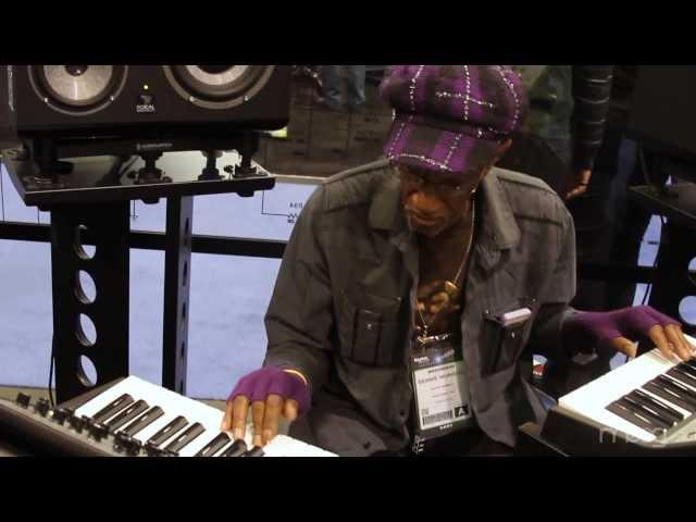 Stevie Wonder & Friends | Moog Sub Phatty