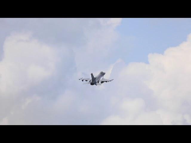 F-16 "Viper" unleashing fury with it's 20mm Vulcan cannon